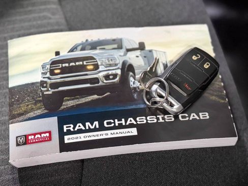 Used 2021 RAM 5500 Tradesman image 36