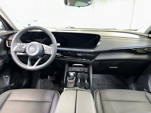 Certified 2024 Buick Envision Avenir image 33