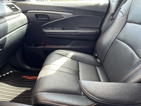 Used 2023 Honda Passport TrailSport image 23