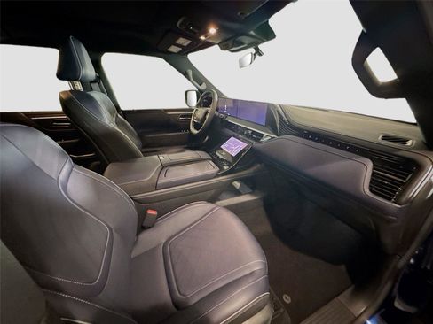 Used 2026 INFINITI QX80 Luxe image 15