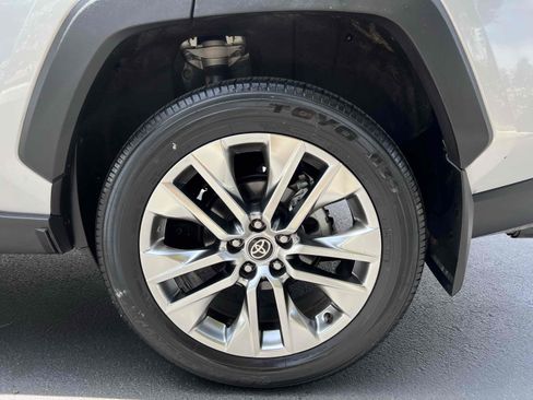 Used 2021 Toyota RAV4 Limited w/ Carpet Mat Package (TMS) image 80