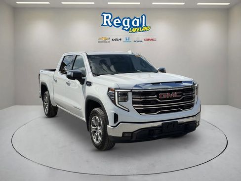 Certified 2025 GMC Sierra 1500 SLT AWD/4WD image 1