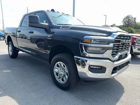 New 2025 RAM 2500 Tradesman w/ Chrome Appearance Group image 3