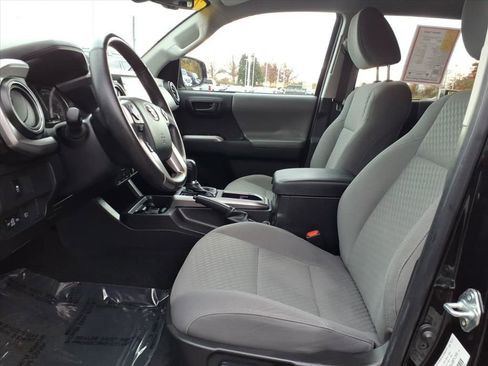 Certified 2023 Toyota Tacoma SR5 image 6