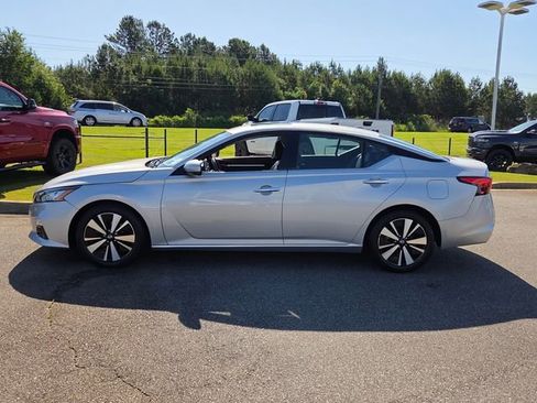 Used 2020 Nissan Altima 2.5 SL FWD image 4