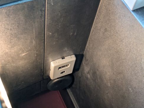 Used 2013 Chevrolet Equinox LTZ w/ LPO, Protection Package image 31