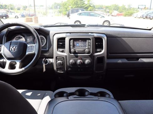 Used 2024 RAM 1500 Classic SLT AWD/4WD image 20