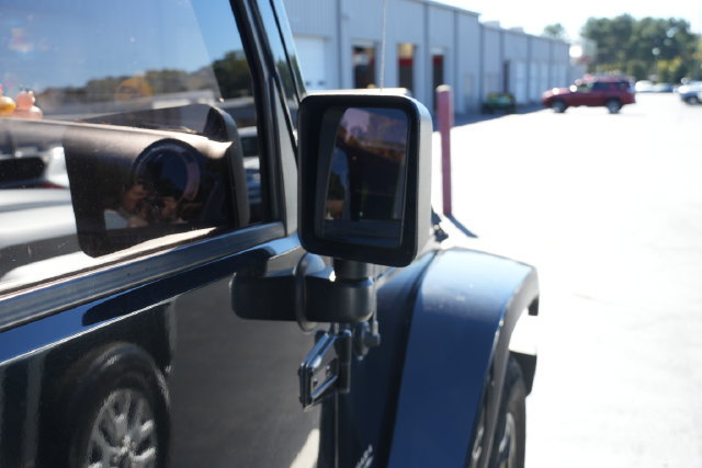 Used 2014 Jeep Wrangler Unlimited Sahara w/ Dual Top Group AWD/4WD image 24