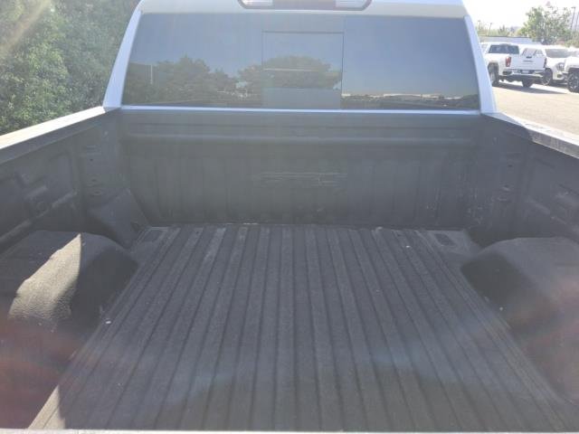 Used 2024 GMC Sierra 1500 AT4 w/ AT4 Premium Package AWD/4WD image 3