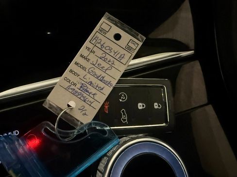 Used 2022 Jeep Grand Cherokee L Limited image 40