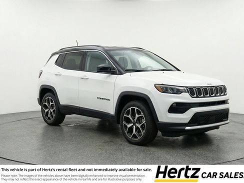 Used 2025 Jeep Compass Limited image 1