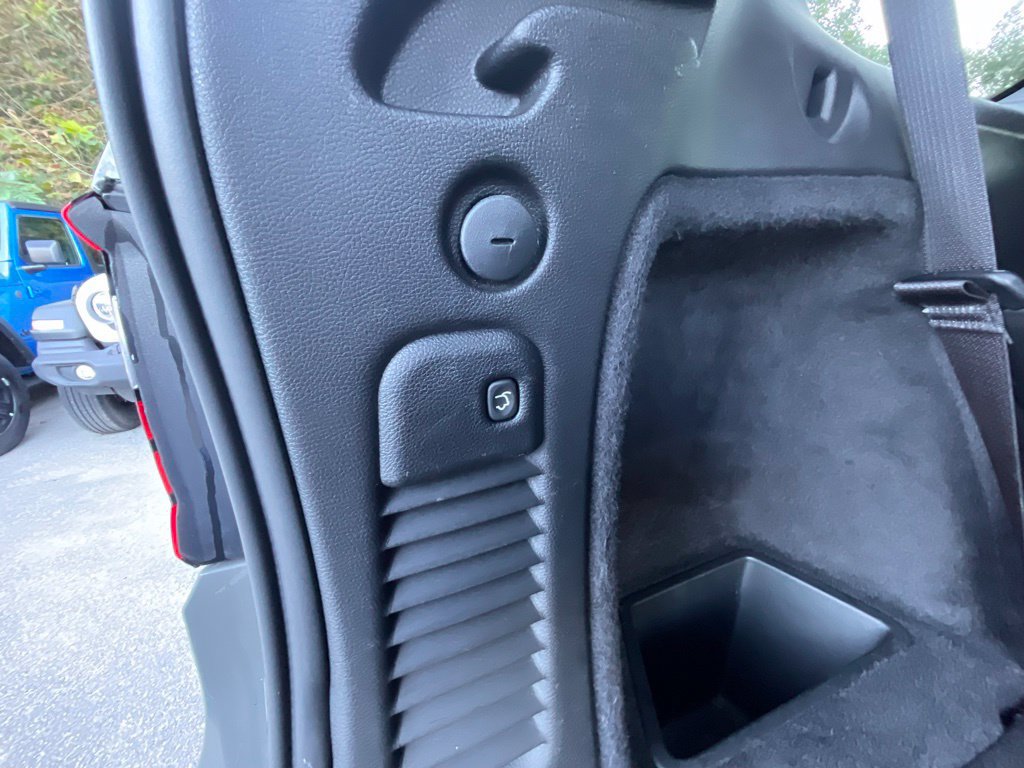Used 2025 Dodge Durango GT AWD/4WD image 28