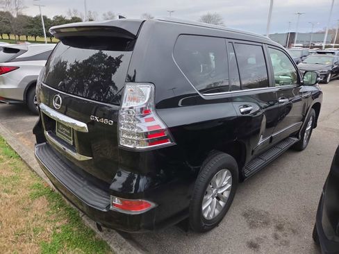 Used 2018 Lexus GX 460 Premium image 4