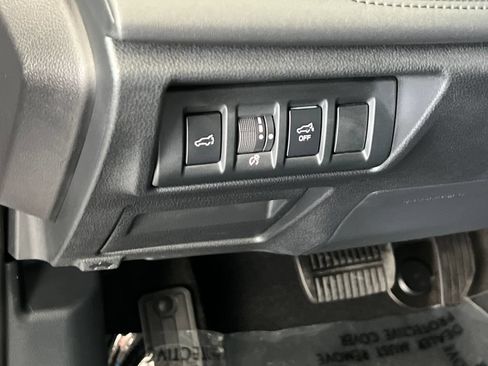 Certified 2025 Subaru Outback Wilderness AWD/4WD image 38