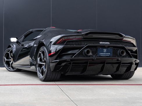 Used 2020 Lamborghini Huracan EVO AWD/4WD image 6