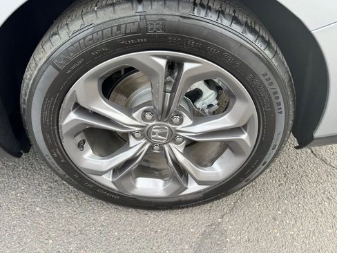 Used 2023 Honda Accord EX image 11