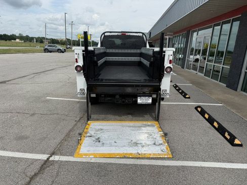 Used 2021 Ford F250 XL w/ Power Equipment Group AWD/4WD image 5