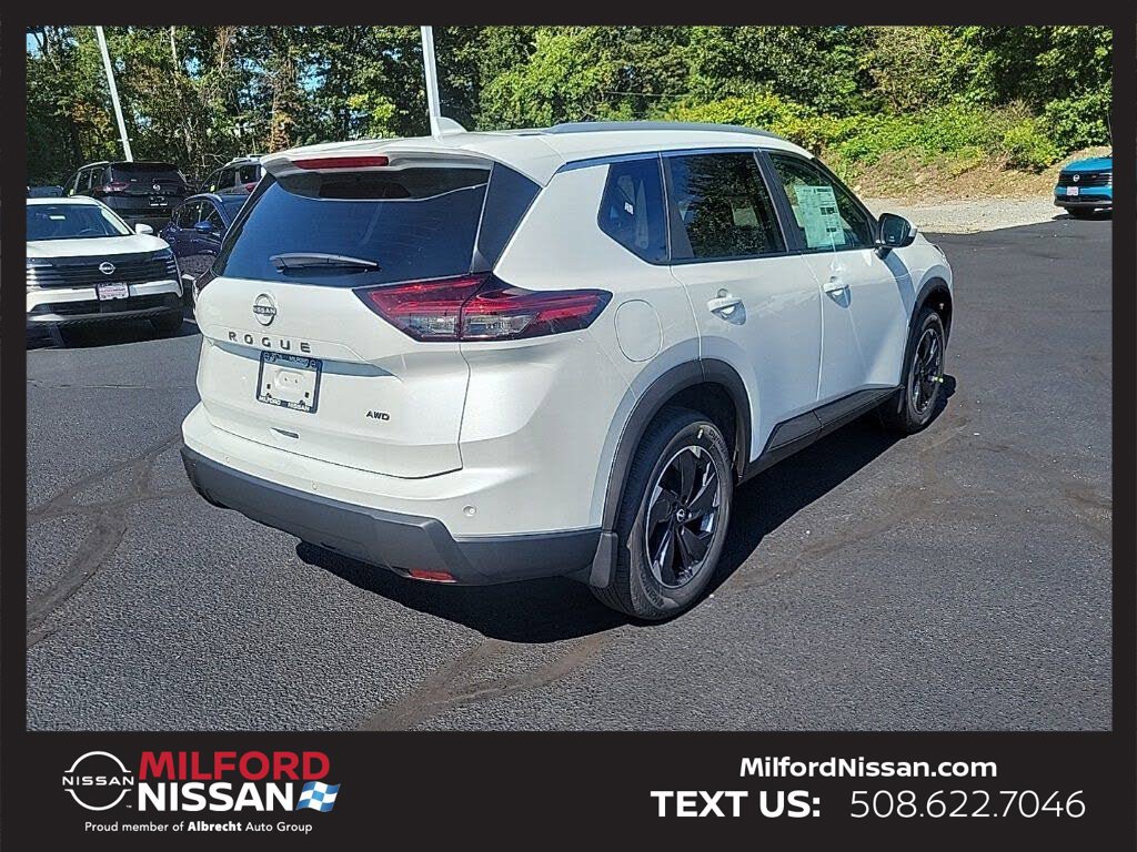 Used 2026 Nissan Rogue SV w/ SV Premium Package AWD/4WD image 8