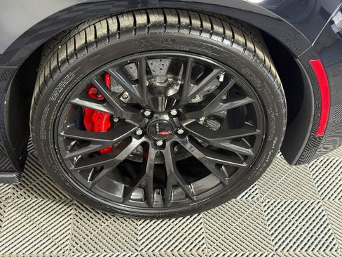 Used 2017 Chevrolet Corvette Z06 image 12