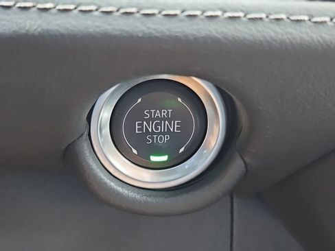 Certified 2025 Chevrolet Tahoe LS RWD image 18