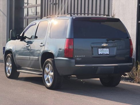Used 2010 Chevrolet Tahoe LTZ image 3