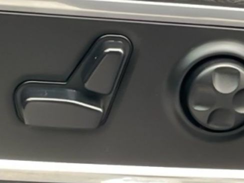 Used 2020 RAM 1500 Laramie AWD/4WD image 24