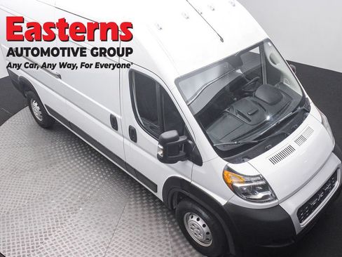 Used 2021 RAM ProMaster 2500 FWD image 3