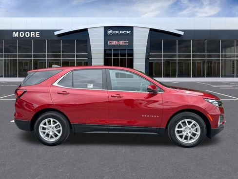 Used 2023 Chevrolet Equinox LT image 5