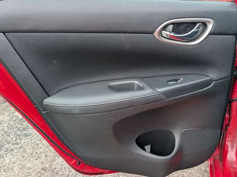 Used 2017 Nissan Sentra SV image 24