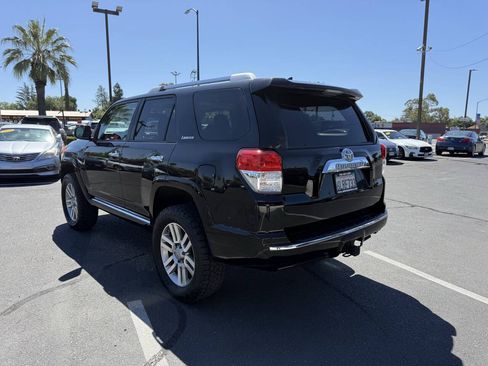 Used 2010 Toyota 4Runner Limited AWD/4WD image 5