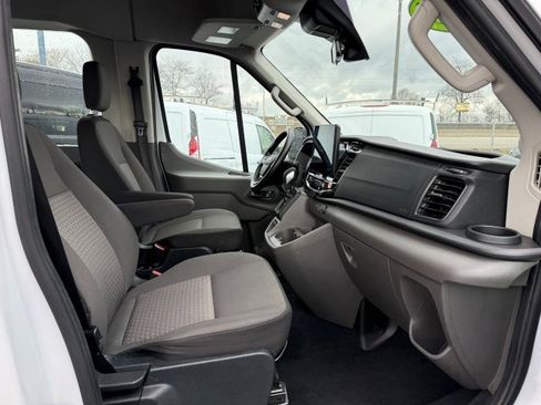 Used 2023 Ford Transit 350 XLT RWD image 22