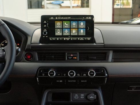 New 2025 Honda Pilot TrailSport image 22