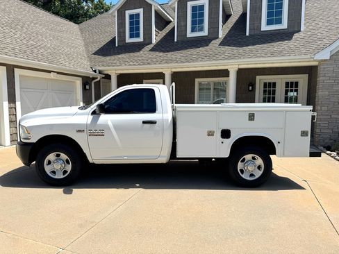 Used 2014 RAM 2500 Tradesman w/ Popular Equipment Group image 3