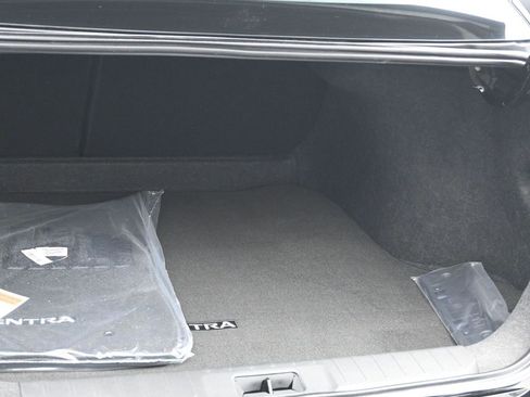 Certified 2025 Nissan Sentra SV image 21