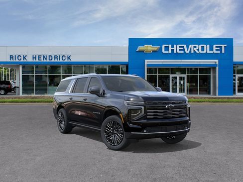 New 2026 Chevrolet Suburban High Country AWD/4WD image 2
