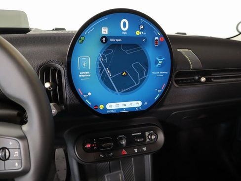 New 2025 MINI Cooper 2-Door Hardtop FWD image 6