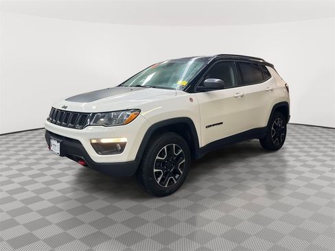 Used 2021 Jeep Compass Trailhawk image 6