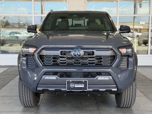 New 2026 Toyota Tacoma TRD Off-Road AWD/4WD image 4