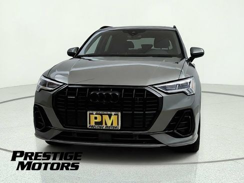 Used 2023 Audi Q3 2.0T Premium Plus AWD/4WD image 2