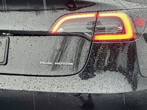 Used 2023 Tesla Model 3 Long Range image 25