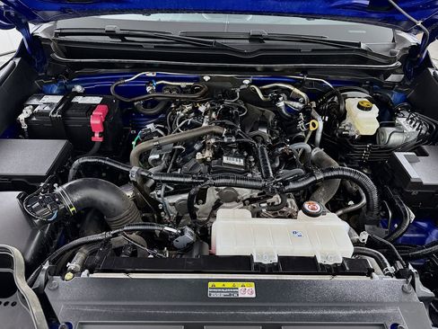 Certified 2025 Toyota Tacoma TRD Sport w/ TRD Sport Upgrade Package AWD/4WD image 10