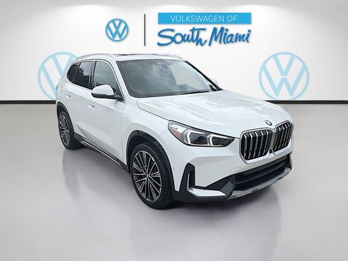Used 2025 BMW X1 xDrive28i w/ Technology Package AWD/4WD image 1