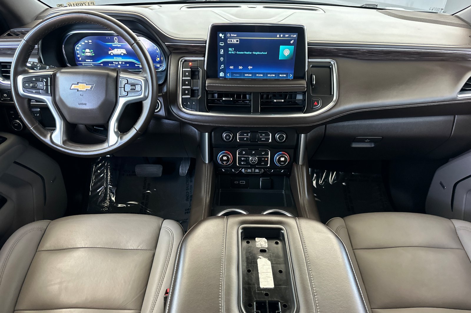Used 2024 Chevrolet Tahoe LT AWD/4WD image 16