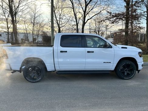 Used 2024 RAM 1500 Big Horn AWD/4WD image 9