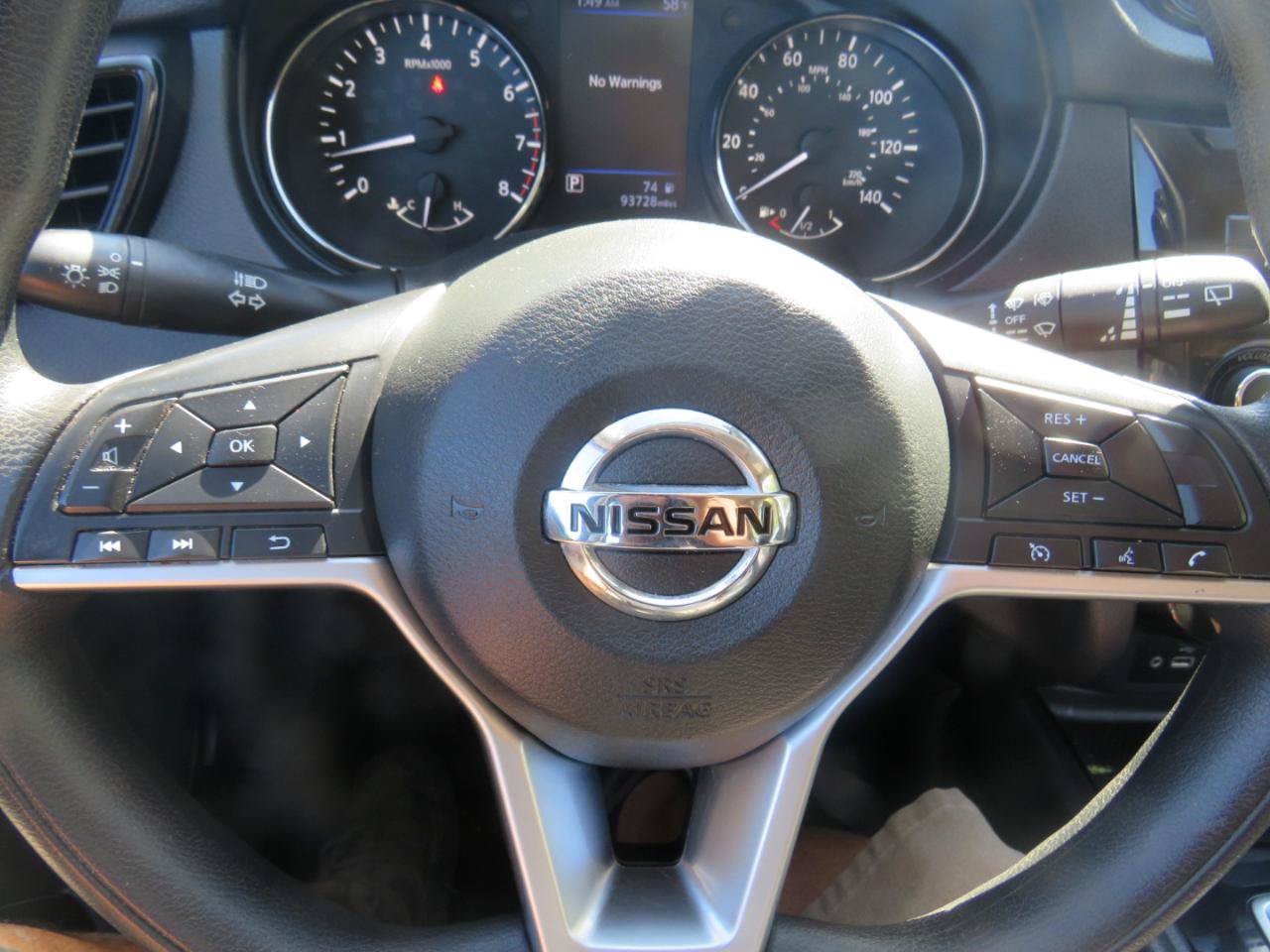 Used 2018 Nissan Rogue S FWD image 20