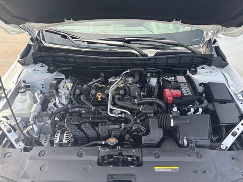 Used 2024 Nissan Altima 2.5 S FWD image 23