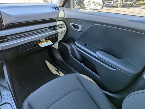 New 2026 Kia K4 FWD image 17