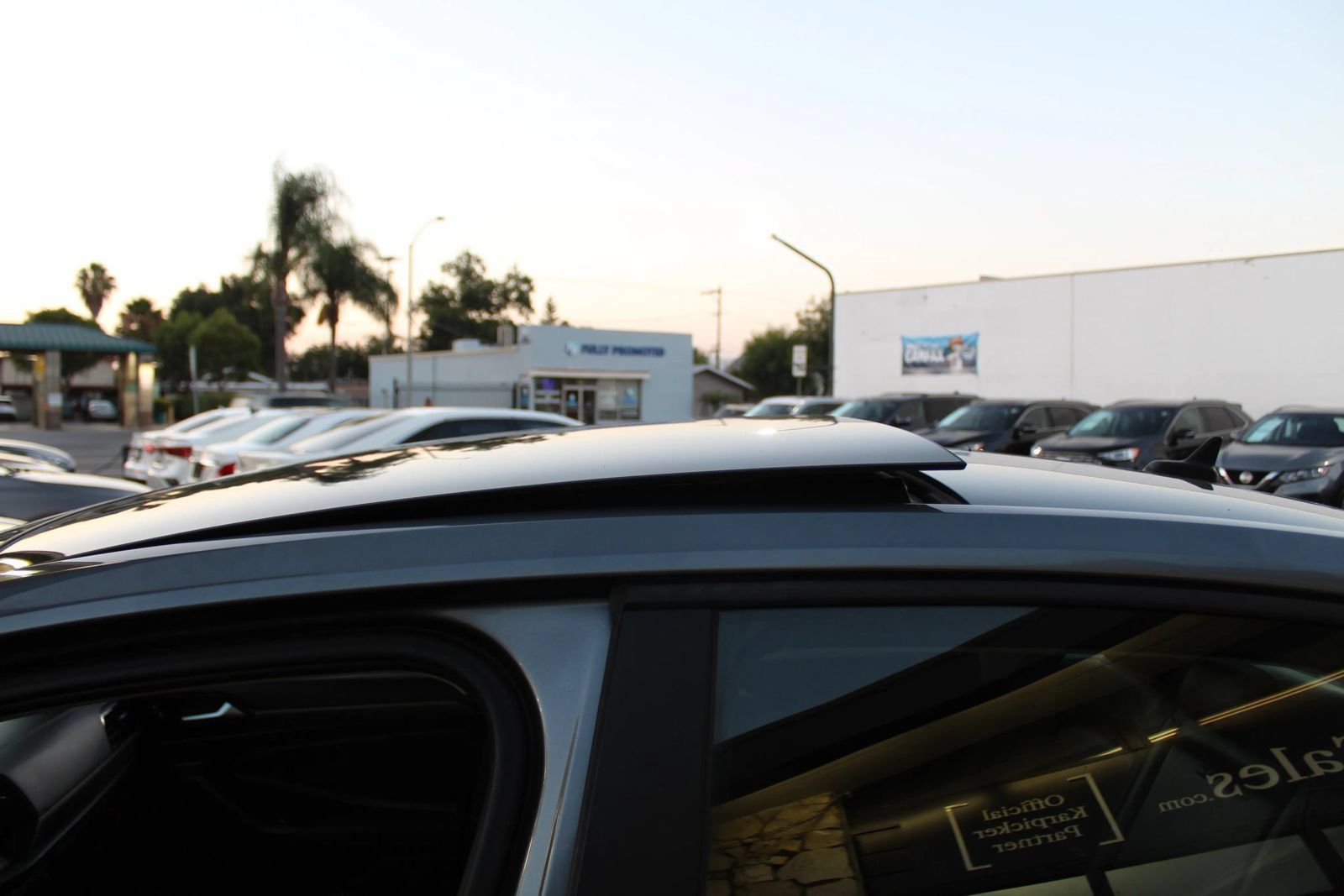 Used 2019 Volkswagen Jetta SEL Premium FWD image 27