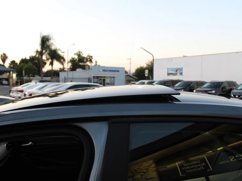 Used 2019 Volkswagen Jetta SEL Premium FWD image 27