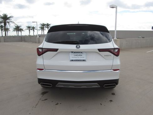 Certified 2025 Acura MDX FWD image 7